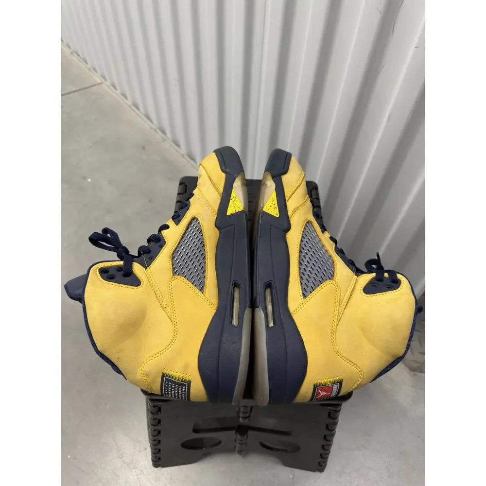 Nike Air Jordan 5 Michigan Amarillo College 2019 Size 11 Men's - CQ9541-704